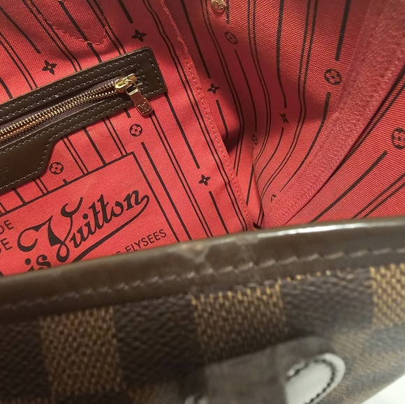 LV nf MM - Picture 16 of 16